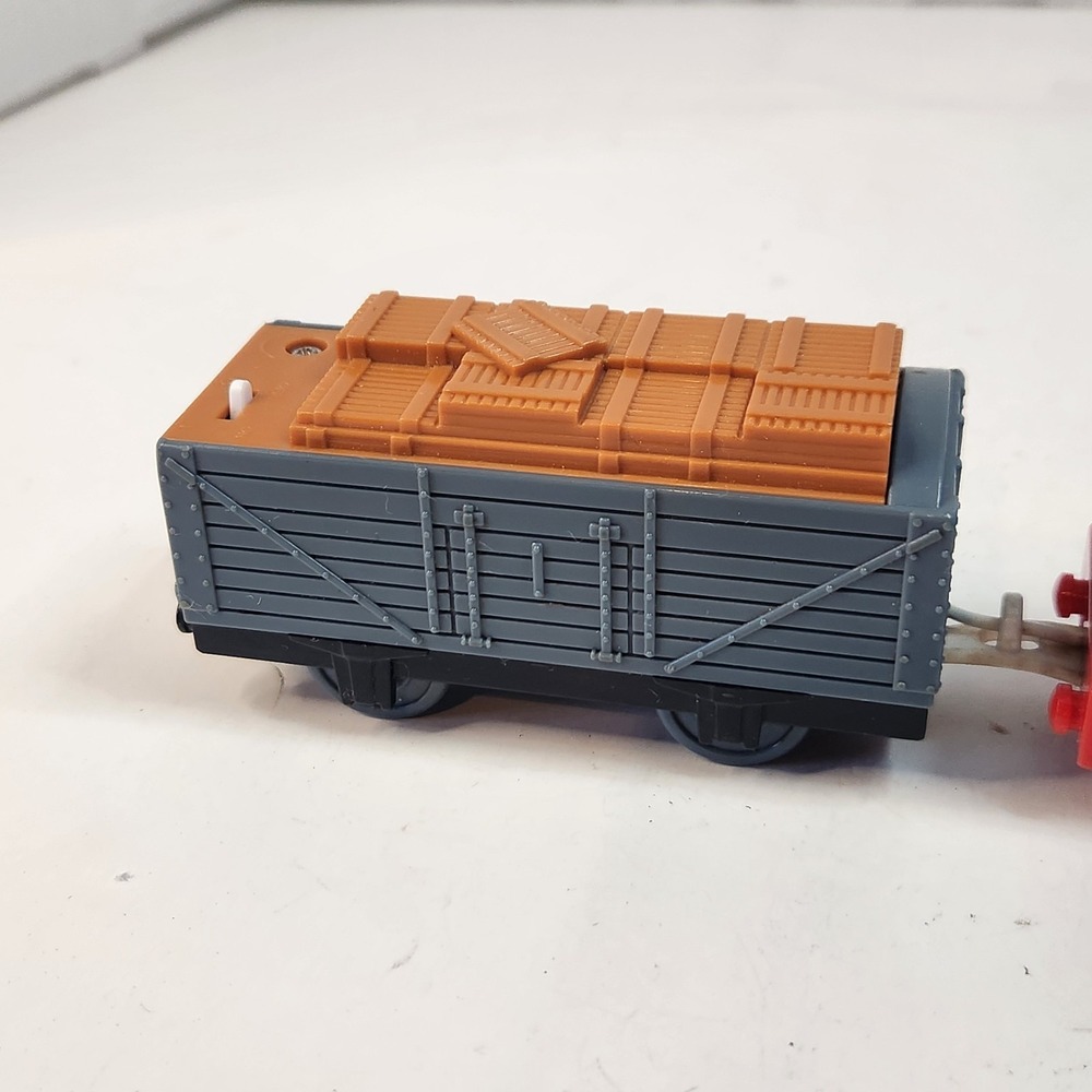 Thomas The Train Trackmaster Motorized Engine Cargo Car 2009 Mattel Works PVC - Picture 7 of 10
